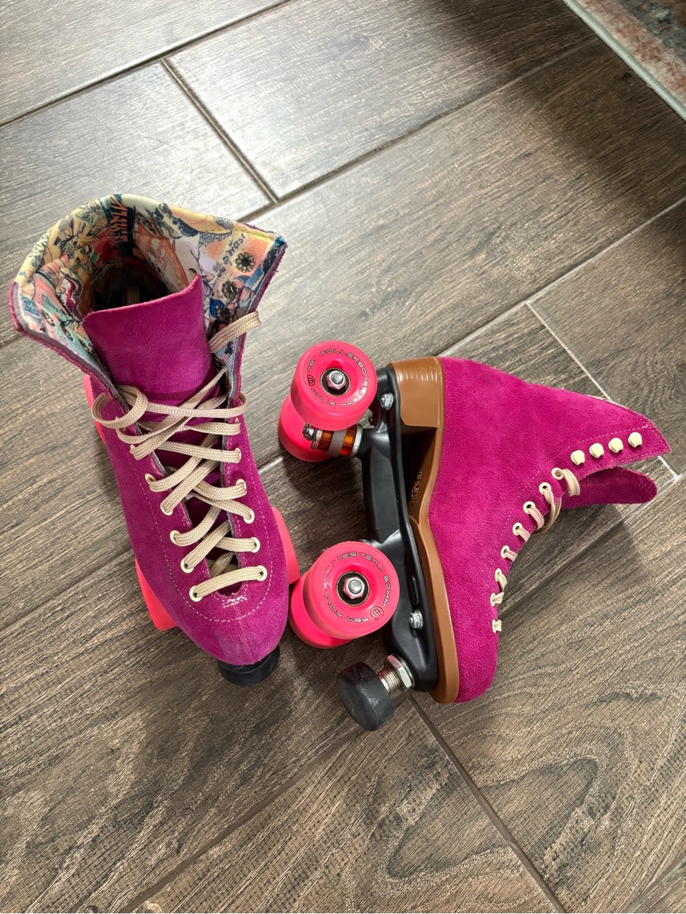 Moxi / Lolly Roller Skates Fuchsia Pink Roller-skates
